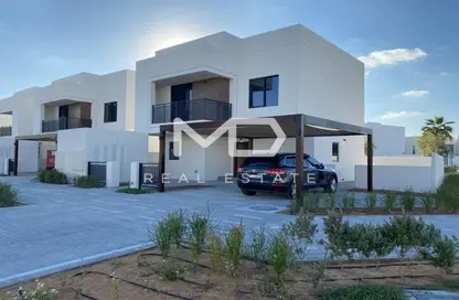 Villa - 4 Bedrooms - 5 Bathrooms for sale in Noya 1 - Noya - Yas Island - Abu Dhabi