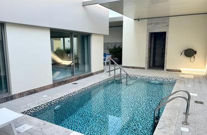 Villa - 4 - 6 for rent in Jumeirah 2 Villas - Jumeirah 2 - Jumeirah - Dubai