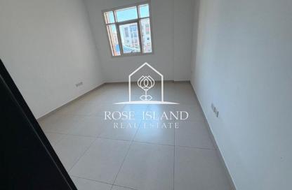 Apartment - 2 - 2 for sale in Al Khaleej Village - Al Ghadeer - Abu Dhabi