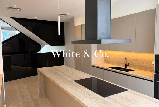 52405217 - Property Image 3