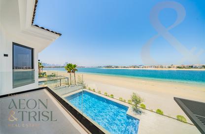 Villa - 5 - 5 for rent in Garden Homes Frond P - Garden Homes - Palm Jumeirah - Dubai