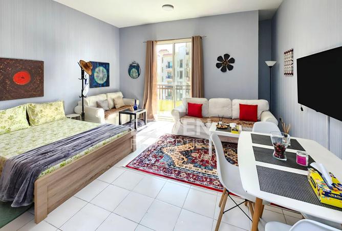 83211715 - Property Image 3