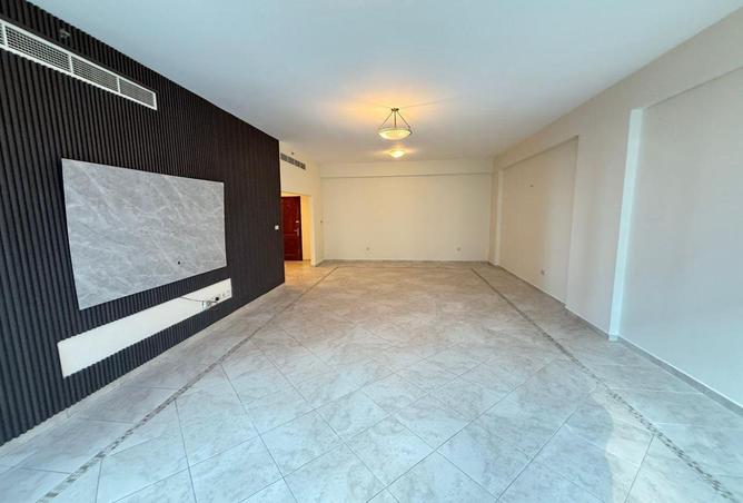 87027433 - Property Image 2