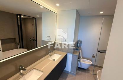 Apartment - 2 Bedrooms - 3 Bathrooms for rent in Vida 1 - Vida Residences - Aljada - Sharjah