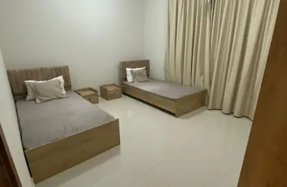 شقة - غرفة نوم - 2 حمامات للايجار في أبراج غلفا - الراشدية 1 - الراشدية - عجمان