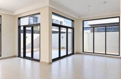 Villa - 4 - 5 for sale in South Bay 6 - South Bay - Residential District - Dubai South (Dubai World Central) - Dubai