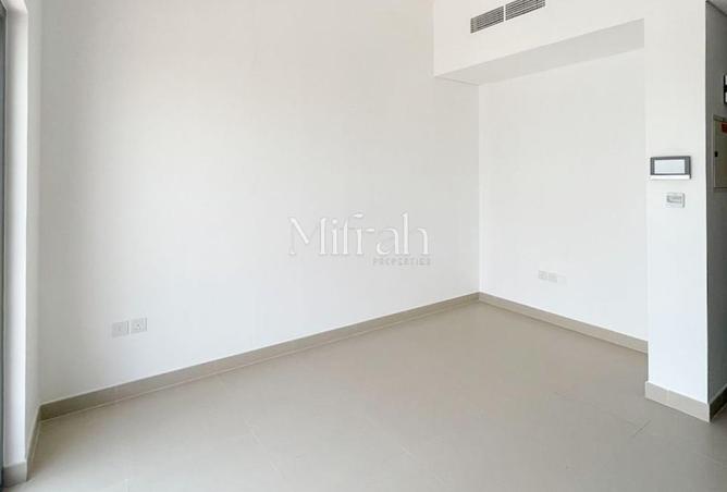 127028187 - Property Image 3