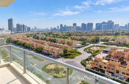 Apartment - 1 - 2 for sale in Golf Tower - Dubai Sports City - Dubai Apartment - 1 - 2 for sale in Golf Tower - Dubai Sports City - Dubai