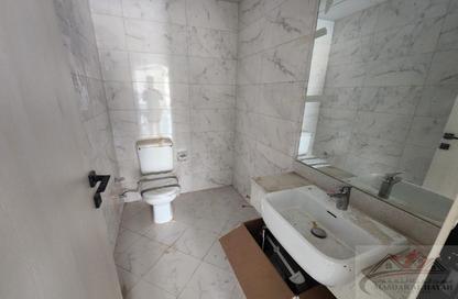 Whole Building - 7+ - 7+ for rent in Muwaileh 29 Building - Muwaileh - Sharjah