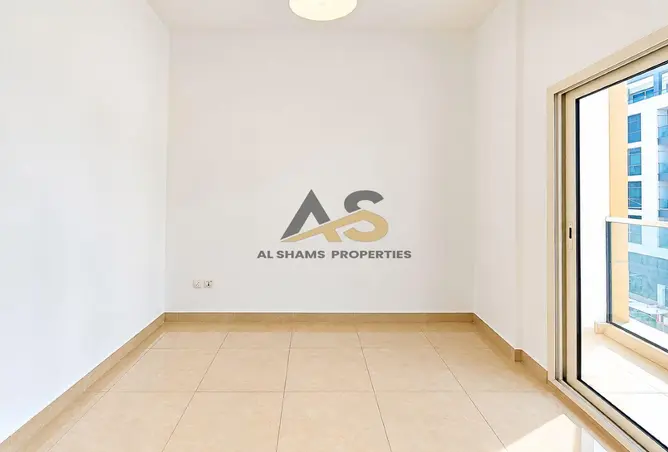 156895430 - Property Image 3