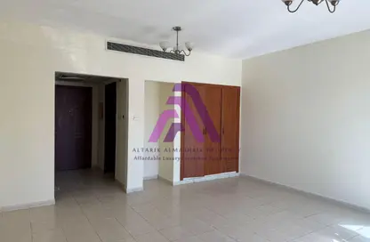 Apartment - 1 Bathroom for rent in Building N11 - Persia Cluster - International City - Dubai
