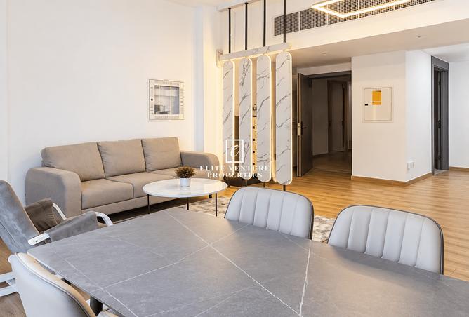 STYLISH LIVING | SPACIOUS | PRIME AREA photo 3