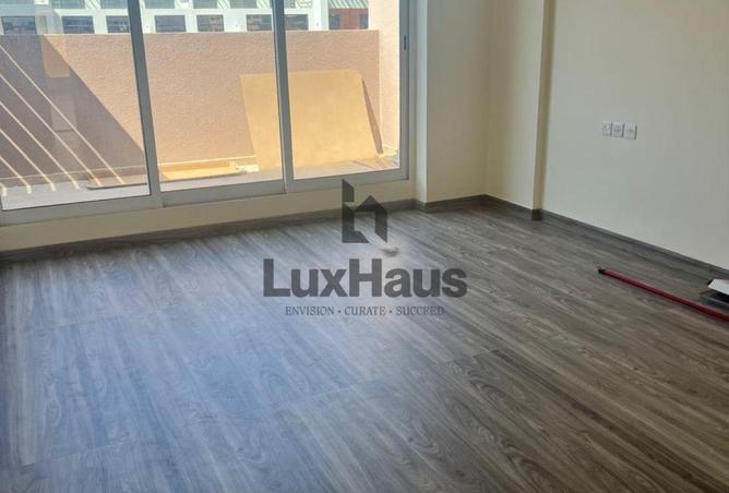 73844598 - Property Image 2