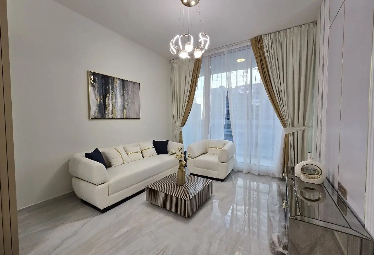 1 BR + Study | Convertible 2-BR | Fully Furnished gallery image