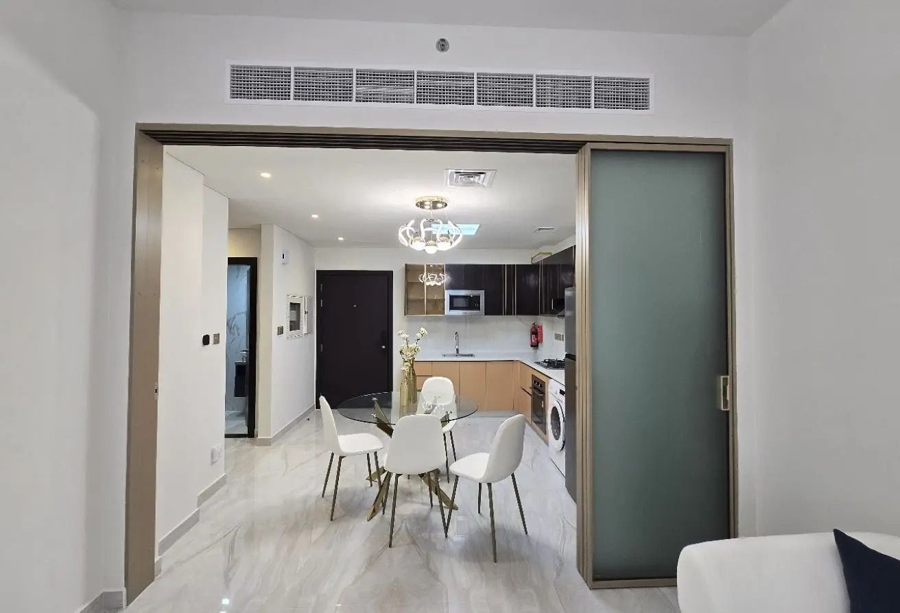 1 BR + Study | Convertible 2-BR | Fully Furnished gallery image