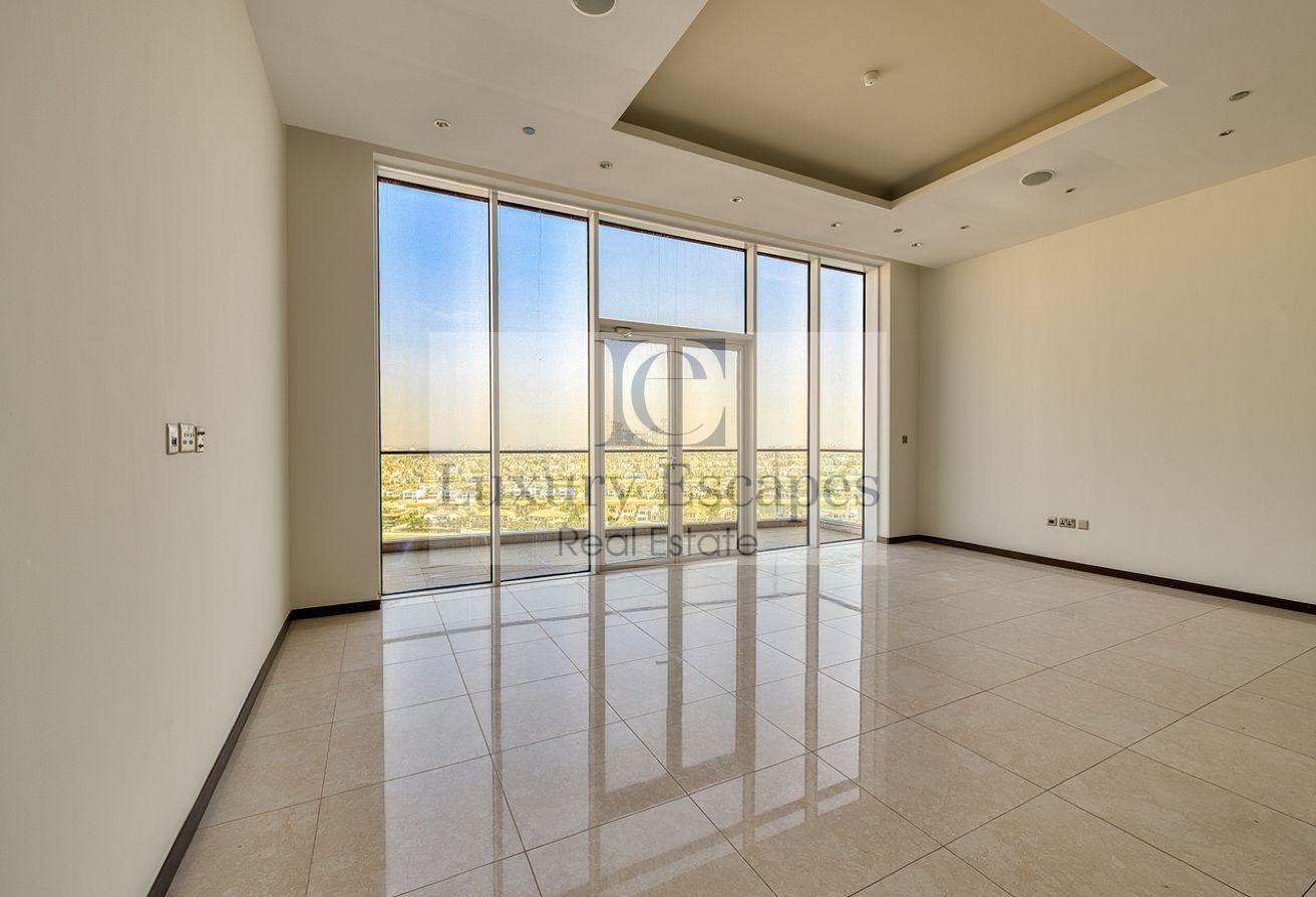 Tiara Residence Gem | 2 Bed +Study | Beach Access photo 2