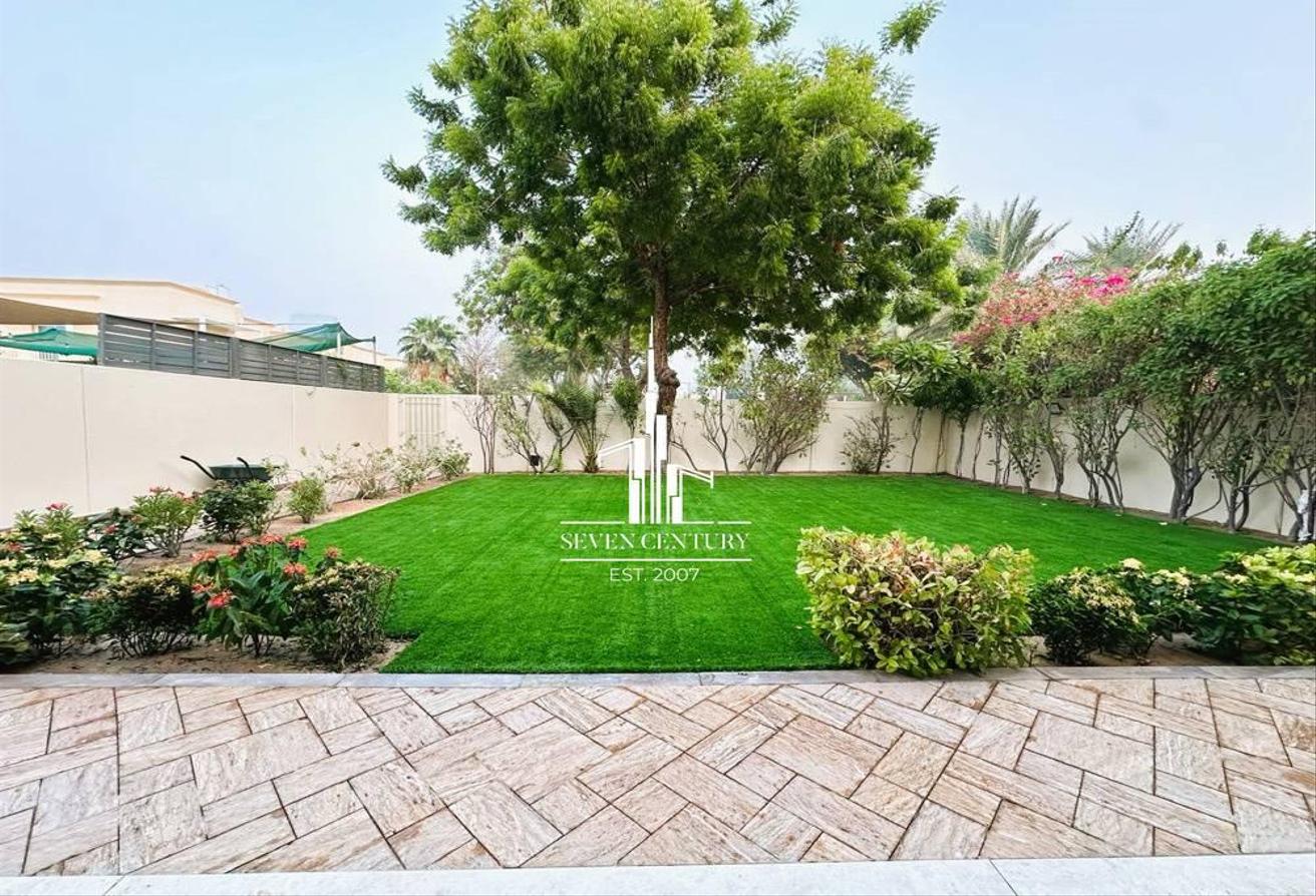 Full park & Pool View | Fully upgraded | Renovated photo 17