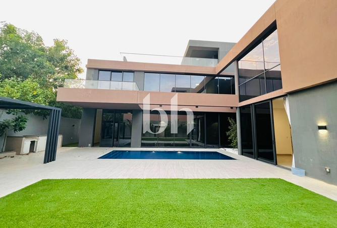 141433999 - Property Image 2