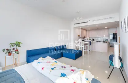 Apartment - 1 Bedroom - 2 Bathrooms for rent in Topaz Avenue - Al Furjan - Dubai