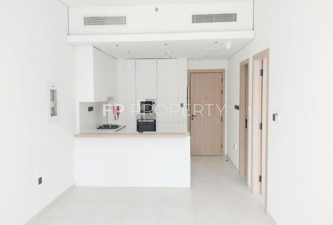 87042515 - Property Image 2