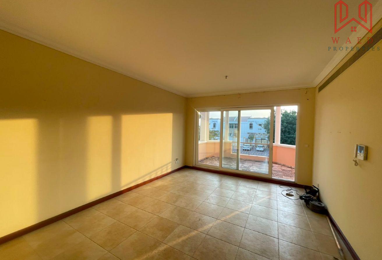Prestigious 4BR Villa|Private Garden|Ready to Move photo 6