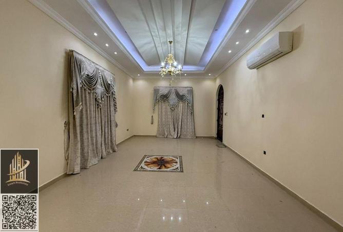 54014962 - Property Image 3