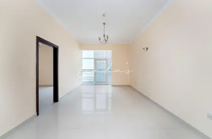 شقة - غرفة نوم - 2 حمامات للبيع في برج الواحة - مدينة دبي الرياضية - دبي