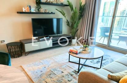 Apartment - 1 - 1 for rent in Studio One - Dubai Marina - Dubai