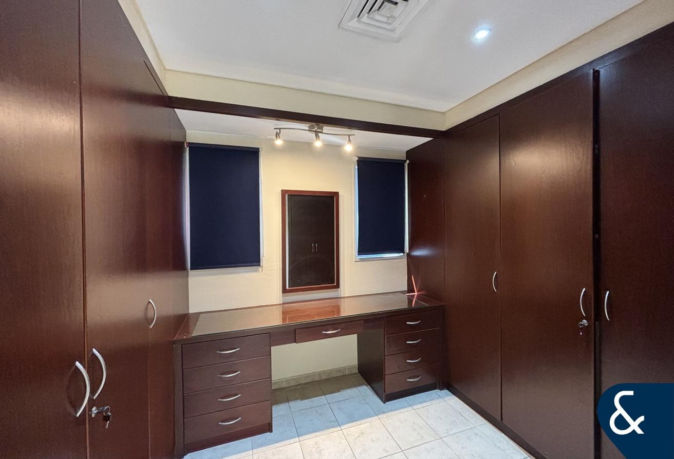 Exclusive | Vacant | Immaculate | 5 Bedrooms photo 15