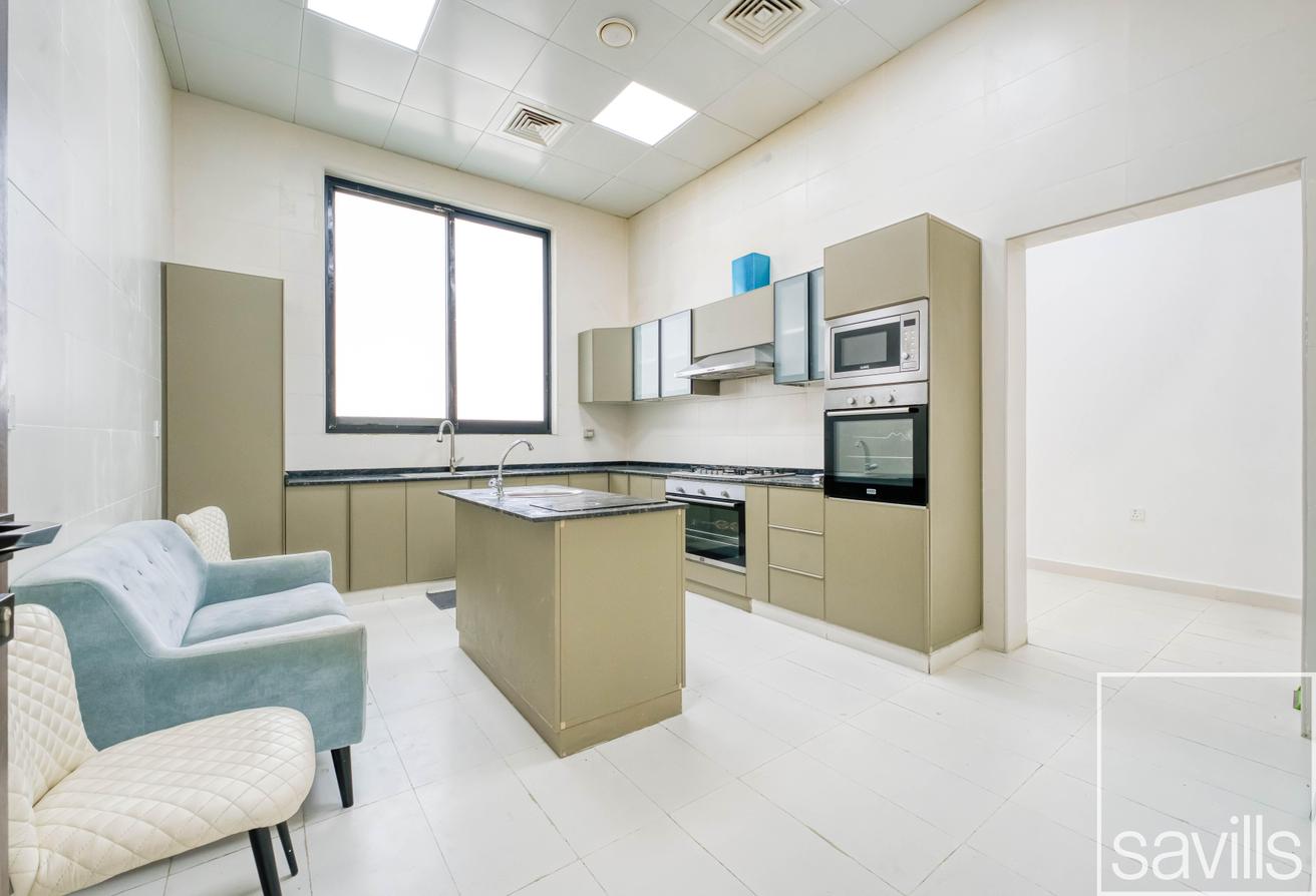 Stunning Villa | 8-Bedrooms | Al Barsha South 1 photo 2
