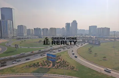 Apartment - 2 Bedrooms - 3 Bathrooms for rent in Al Mamzar - Al Mamzar - Sharjah - Sharjah