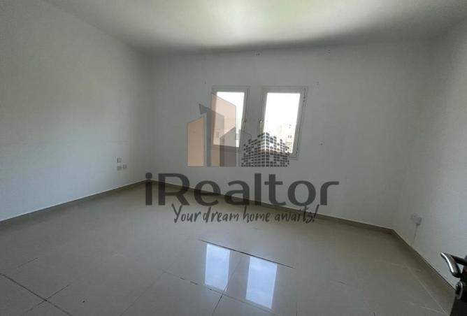 100385639 - Property Image 2
