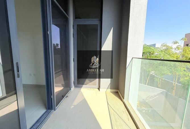 2OlaEu13tFA - Property Image 3