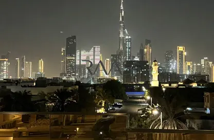 فيلا - 6 غرف نوم - 7 حمامات للايجار في فلل الجميرا 1 - جميرا 1 - جميرا - دبي