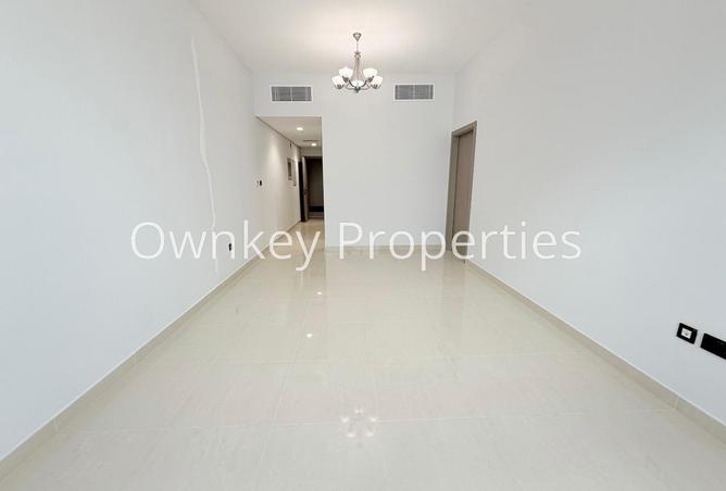 No Commission 1BHK | Brand New Building | Unique photo 3