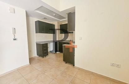 Apartment - Studio - 1 Bathroom for rent in Al Thamam 45 - Al Thamam - Remraam - Dubai