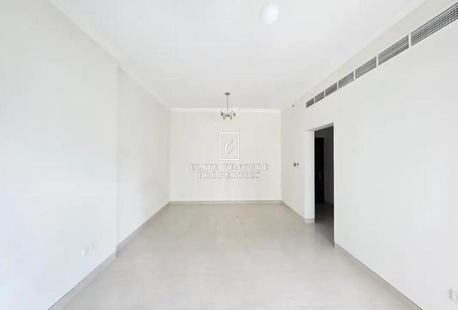 68675202 - صورة العقار 3