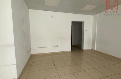 Office Space - Studio - 1 Bathroom for rent in Al Souk Al Kabeer - Bur Dubai - Dubai
