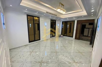 Villa - 5 Bedrooms - 7 Bathrooms for sale in Al Yasmeen 1 - Al Yasmeen - Ajman