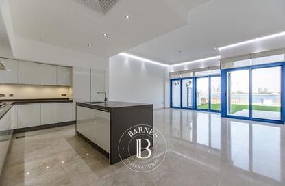 Villa - 5 Bedrooms - 6 Bathrooms for rent in Palma Residences - Palm Jumeirah - Dubai