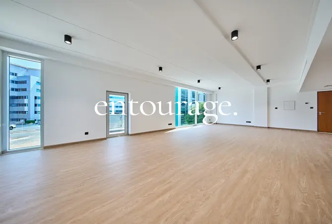 155582952 - Property Image 2