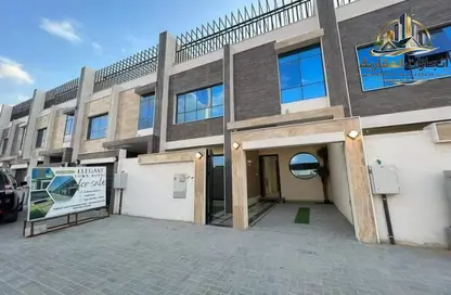 فيلا - 5 غرف نوم - 7 حمامات للايجار في الزاهية جاردنز - الزاهية - عجمان