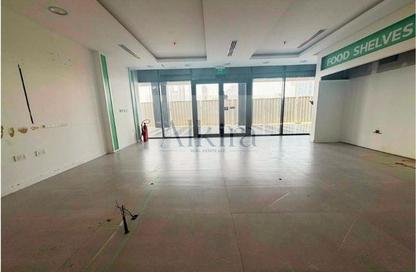 Retail - Studio - 1 for rent in Azizi Riviera 22 - Azizi Riviera - Meydan One - Meydan - Dubai