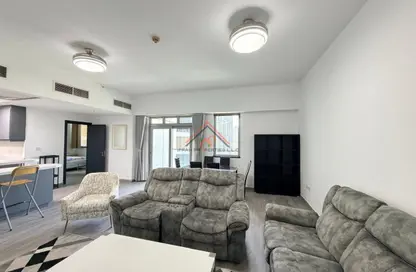 شقة - 1 حمام للايجار في إيست هايتس 4 - الخليج التجاري - دبي