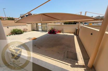 Apartment - 4 Bedrooms - 6 Bathrooms for rent in Al Falaj - Al Riqqa - Sharjah Apartment - 4 Bedrooms - 6 Bathrooms for rent in Al Falaj - Al Riqqa - Sharjah