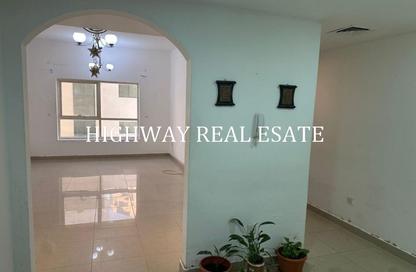 Apartment - 2 - 3 for rent in Rose Tower 1 - Rose Tower - Al Khan - Sharjah Apartment - 2 - 3 for rent in Rose Tower 1 - Rose Tower - Al Khan - Sharjah