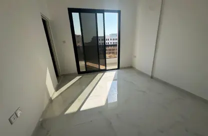 Apartment - 1 Bedroom - 2 Bathrooms for rent in Al Ghoroub Tower - Al Alia - Ajman