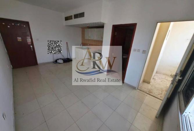 74237880 - Property Main Image