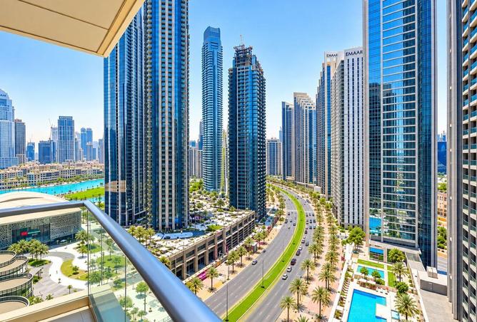 Elegant Unfurnished 1BR | High Floor | Downtown photo 3