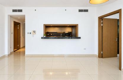 Apartment - 1 - 2 for rent in The Lofts West - The Lofts - Downtown Dubai - Dubai